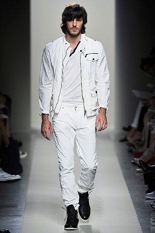 Bottega Veneta / - 2011